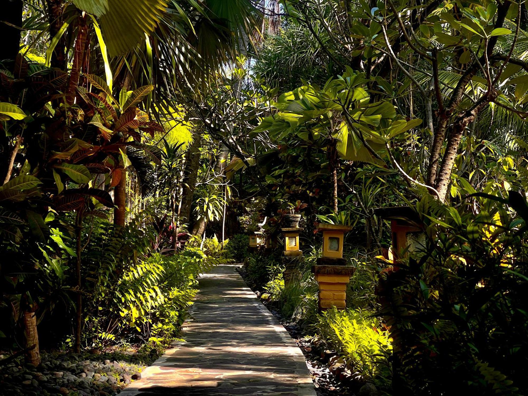 Villa Boreh Beach Resort And Spa Tejakula Exteriér fotografie